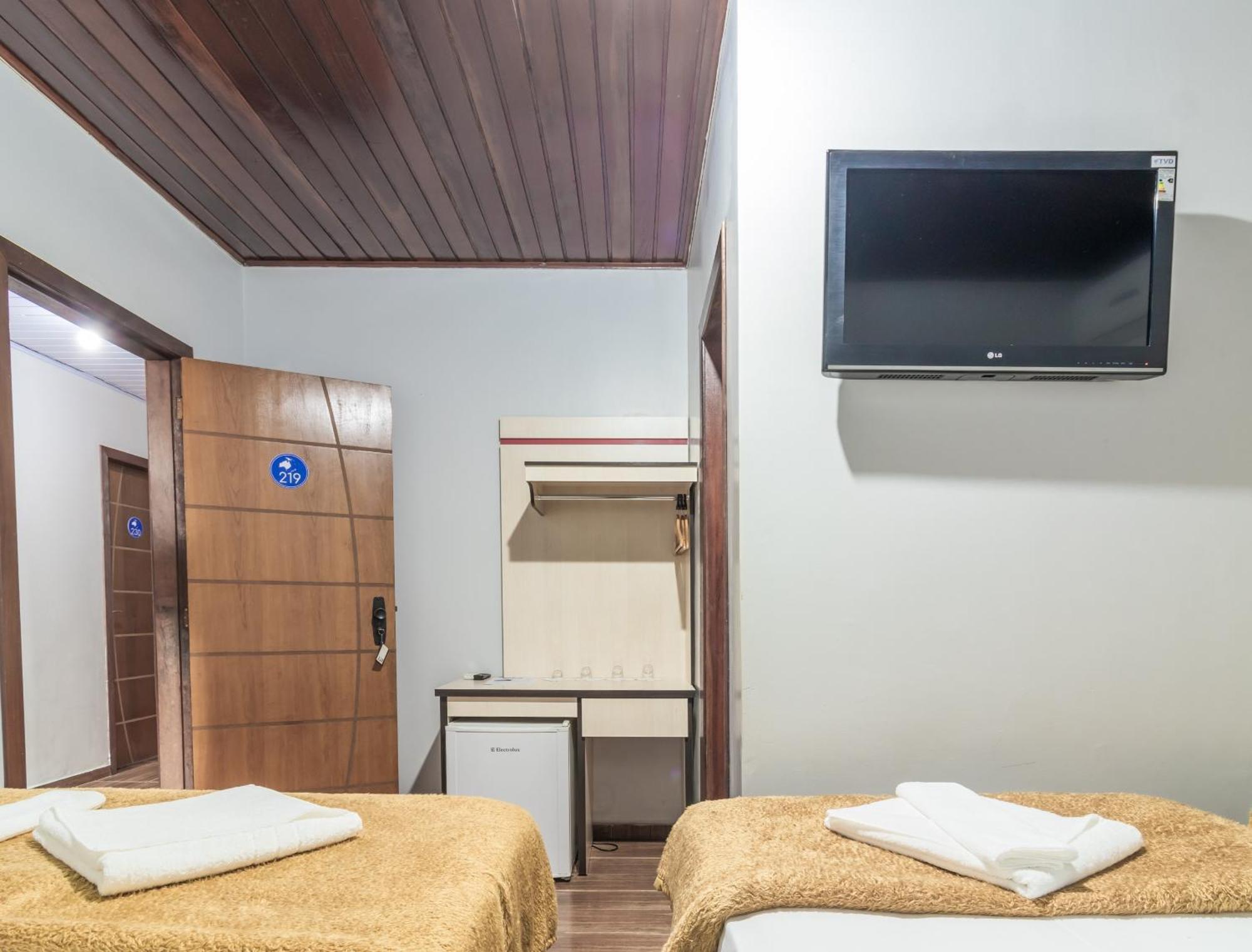 Foz Budget Hotel 3*