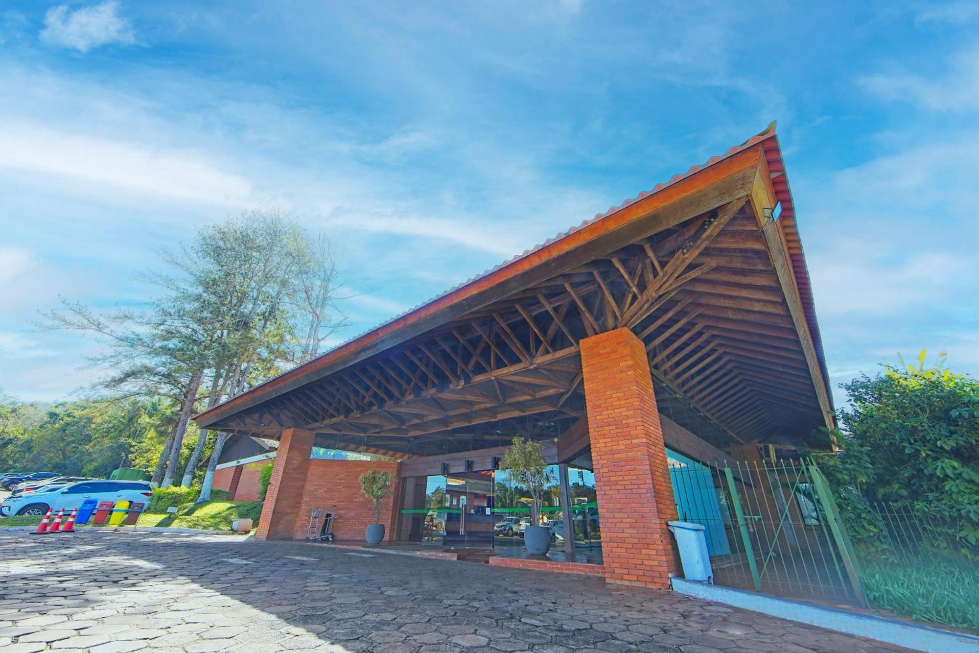 Colonial Iguacu Hotel